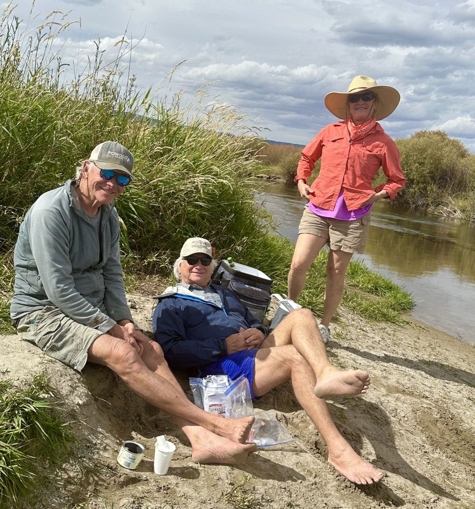 We just love spending time with Don and leslie – especially on the river!
