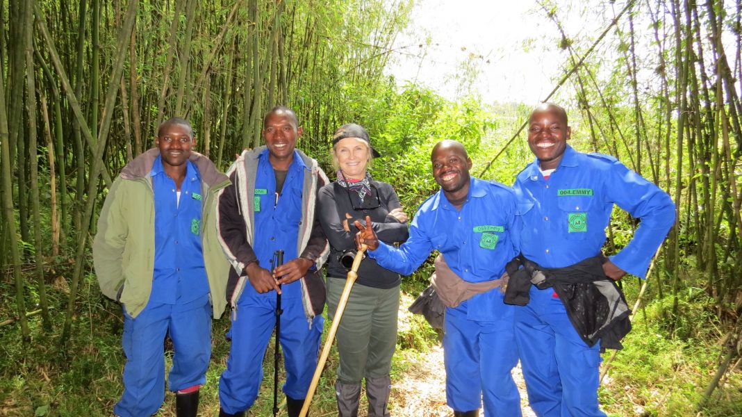Hiring these porters helps support the local economy, which in turn, encourages wildlife protection.